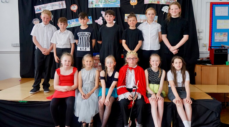 Year 6 put on their final show