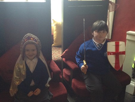 Year 1 and 2 visit Lumley Castle