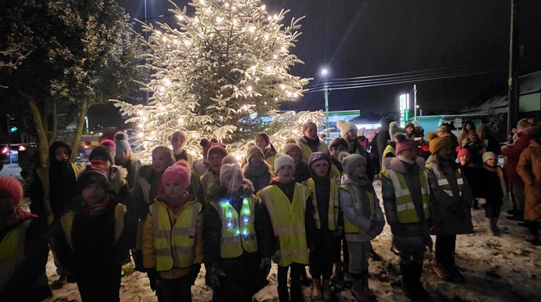 Christmas tree switch on