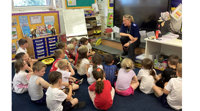 PC Claire Kerr and dog Jet